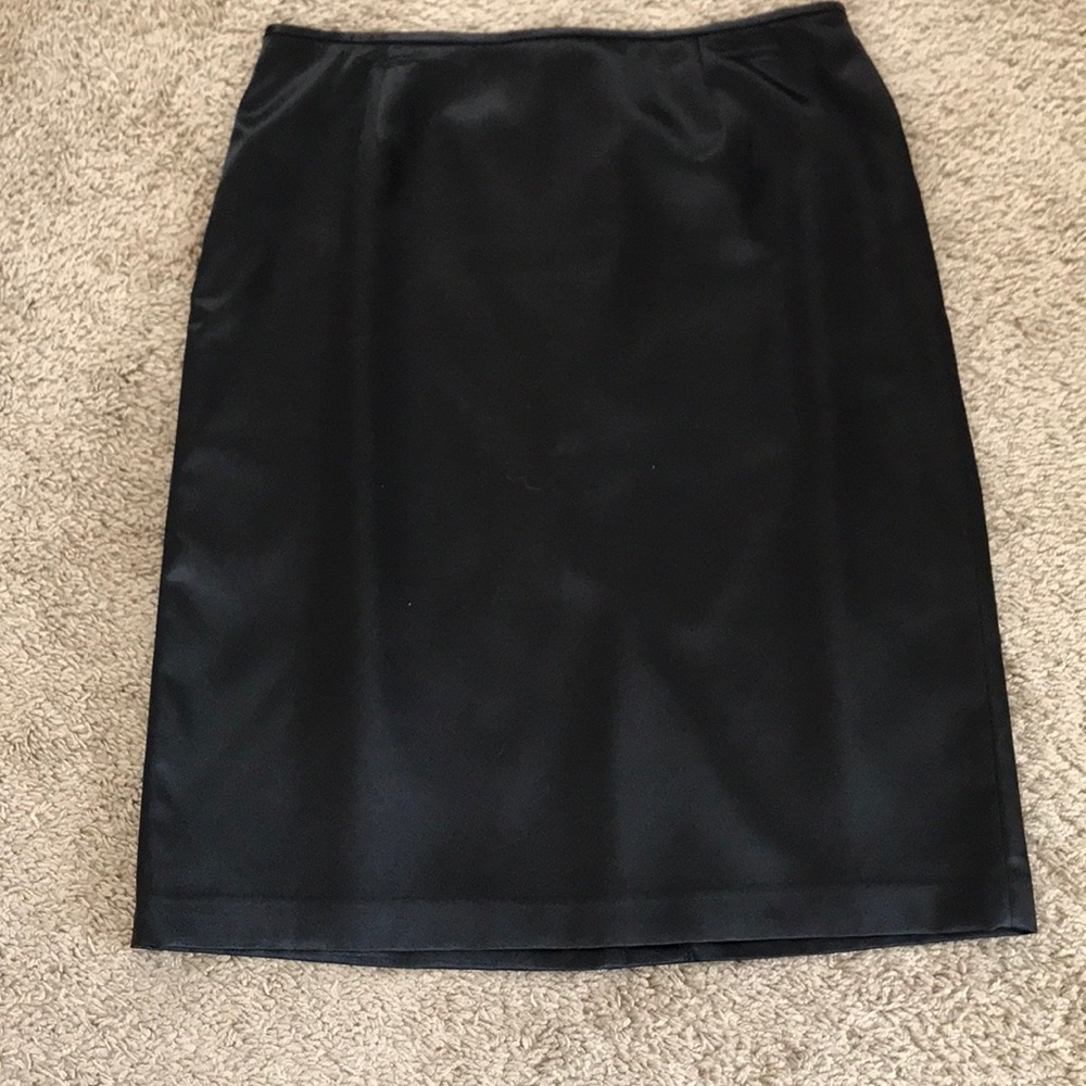 Satin skirt